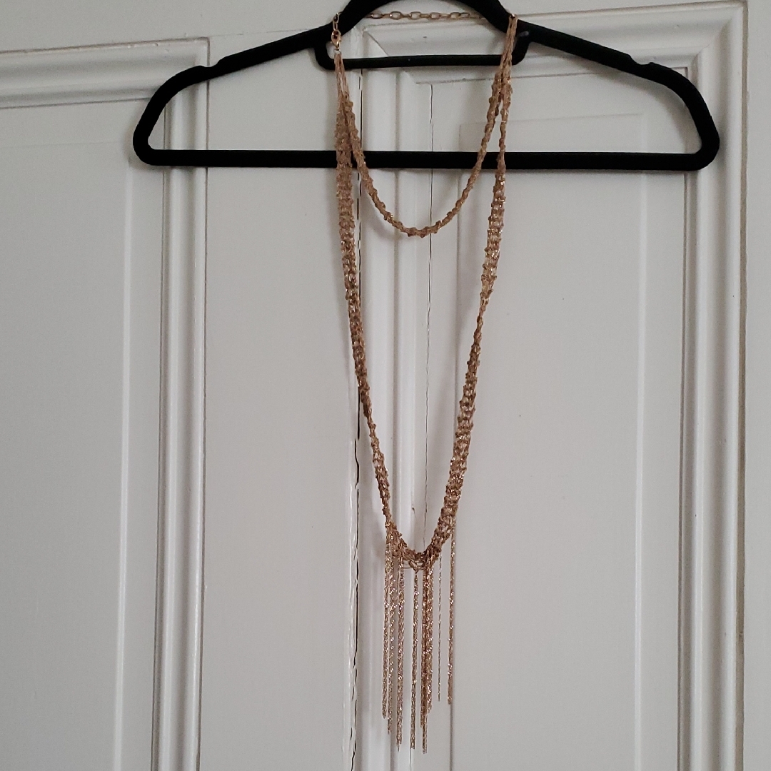 Elegant Gold Tone Layered Chainmail Necklace With Fringe